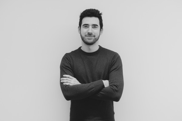 Foto ritratto di Filippo Rampado.